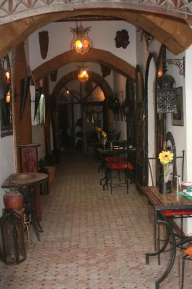 אסאוירה Caverne D'Ali Baba מראה חיצוני תמונה