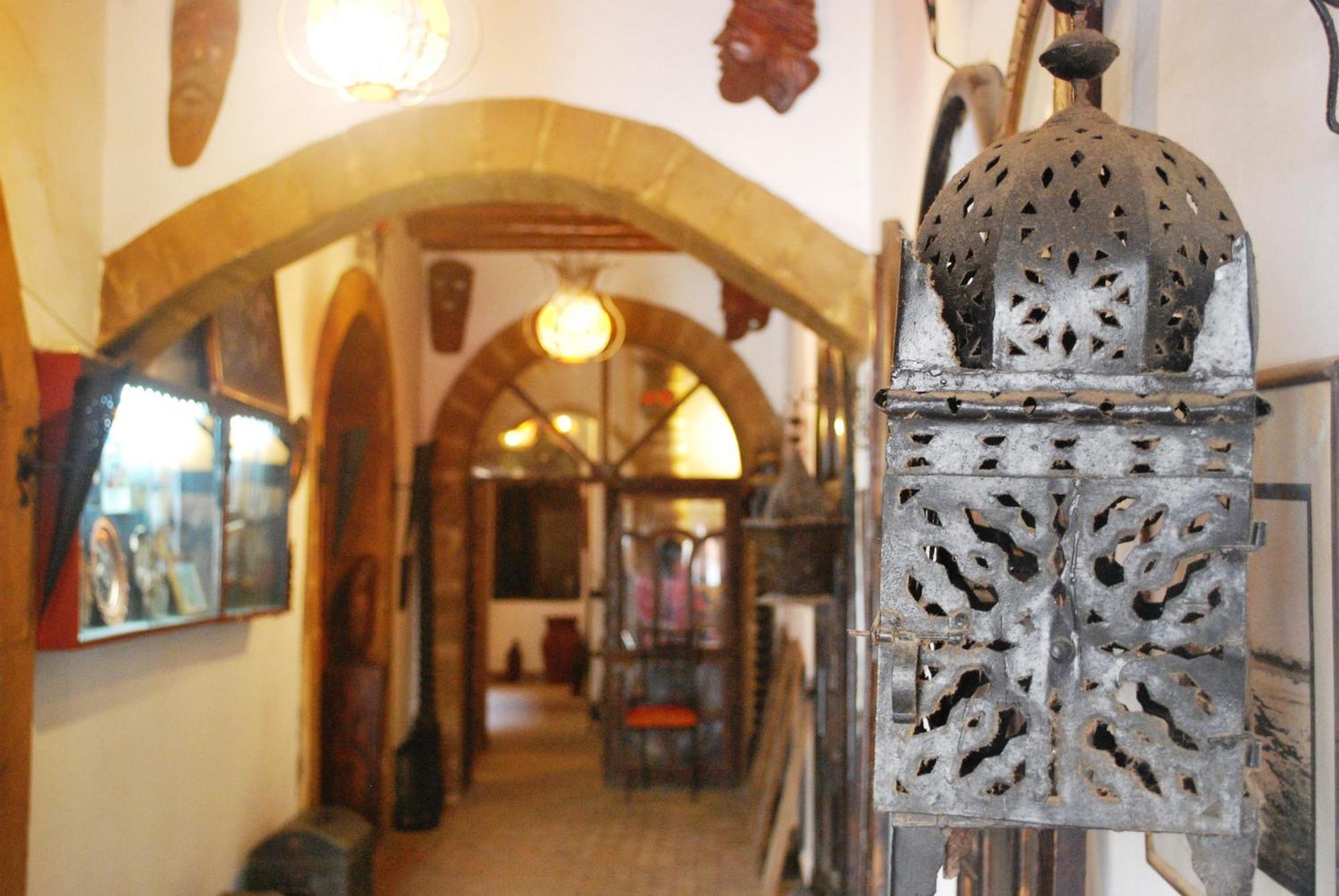 אסאוירה Caverne D'Ali Baba מראה חיצוני תמונה